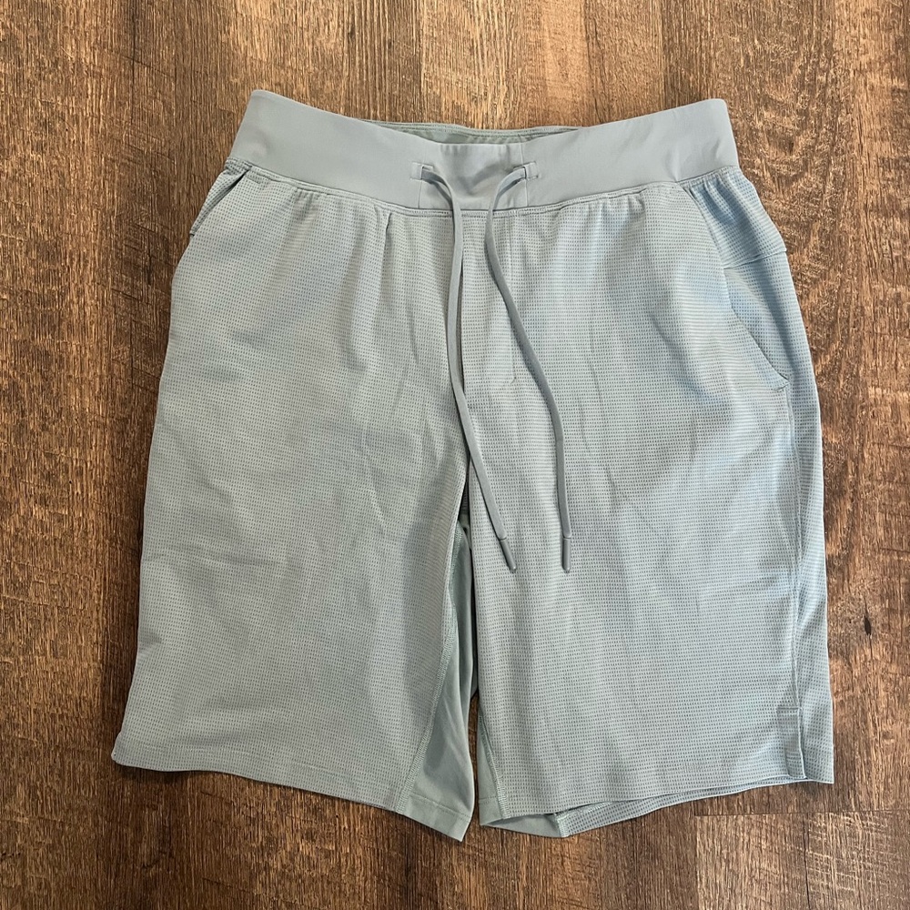 Men’s Lululemon Gray Linerless Shorts